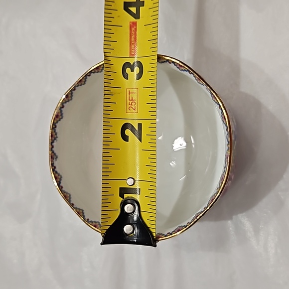 Small open sugar bowl "Petit Point" by Royal Albert. - Picture 7 of 8